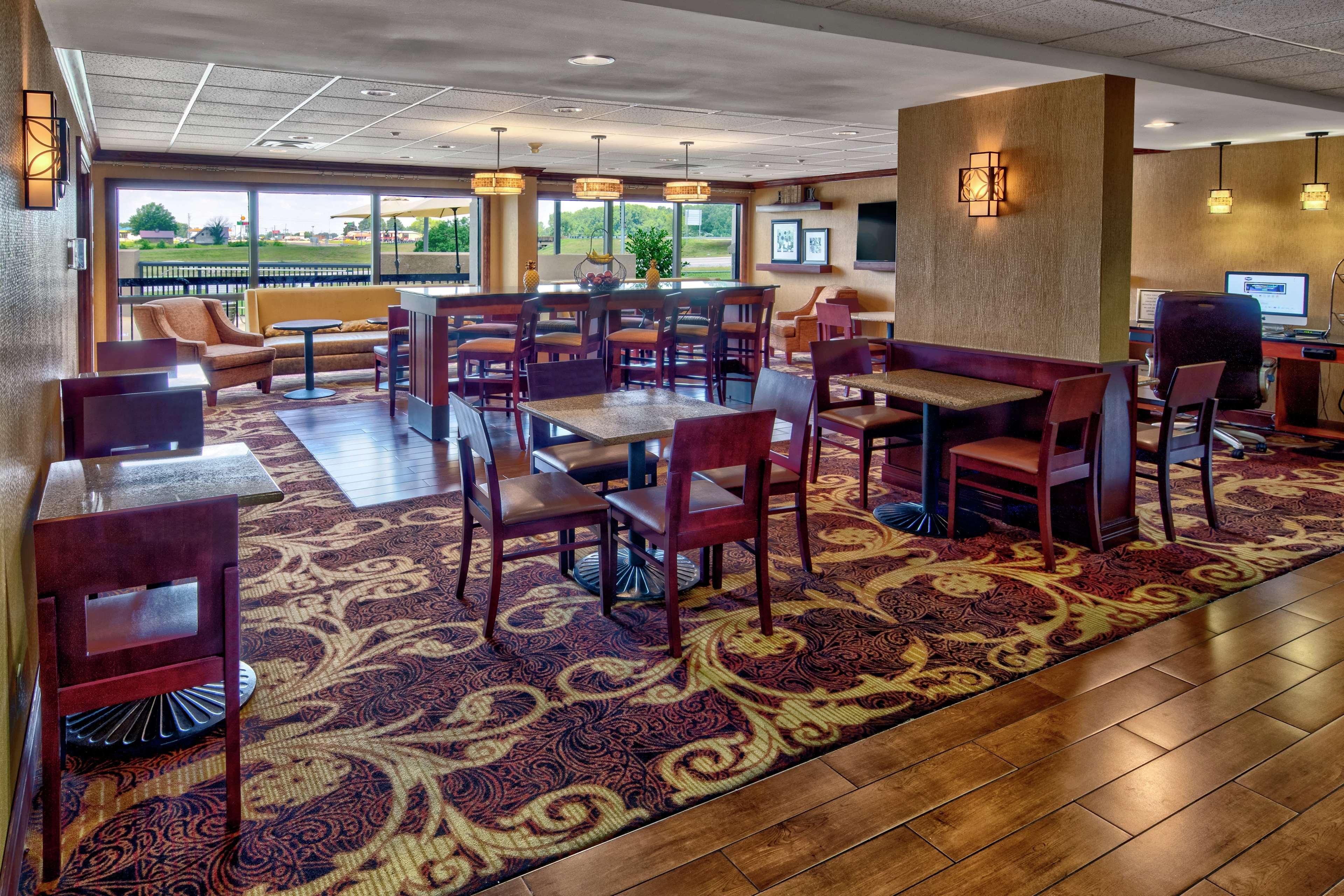 Hampton Inn Corinth Extérieur photo